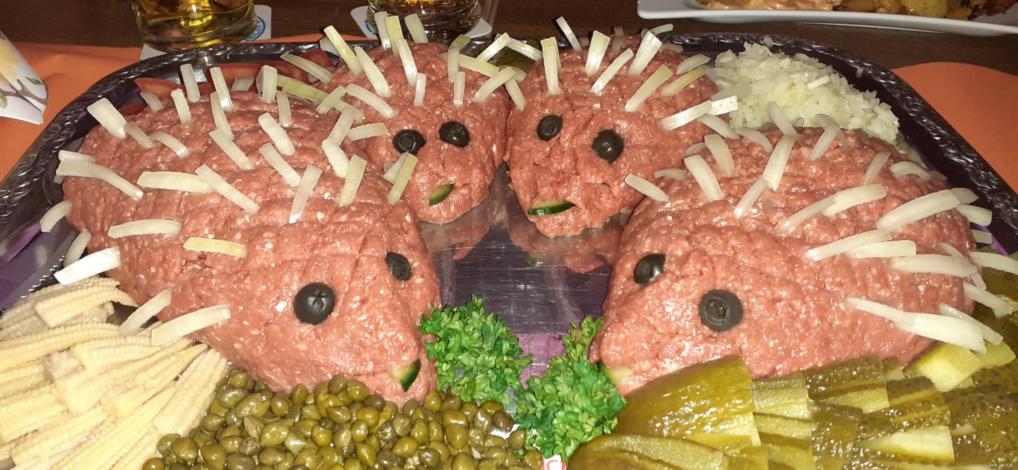 Mettigel-Essen