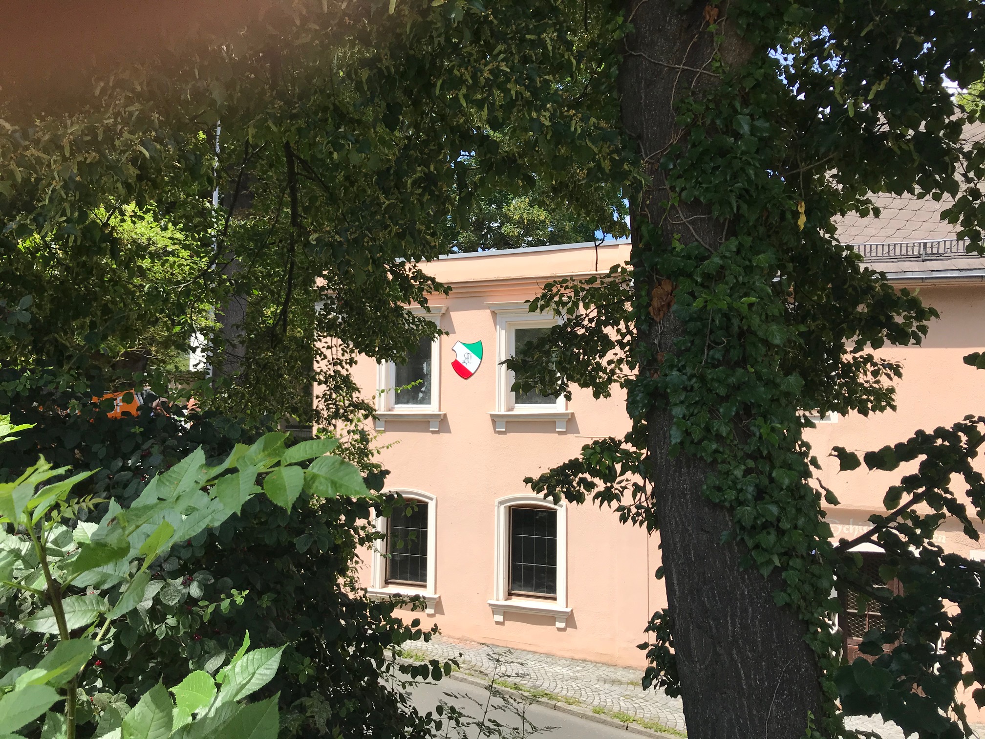 Neues von der Konstante